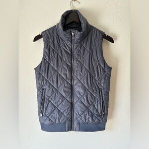 Patagonia Womens Puffer Vest Quilted Size Small Color Dark Blue